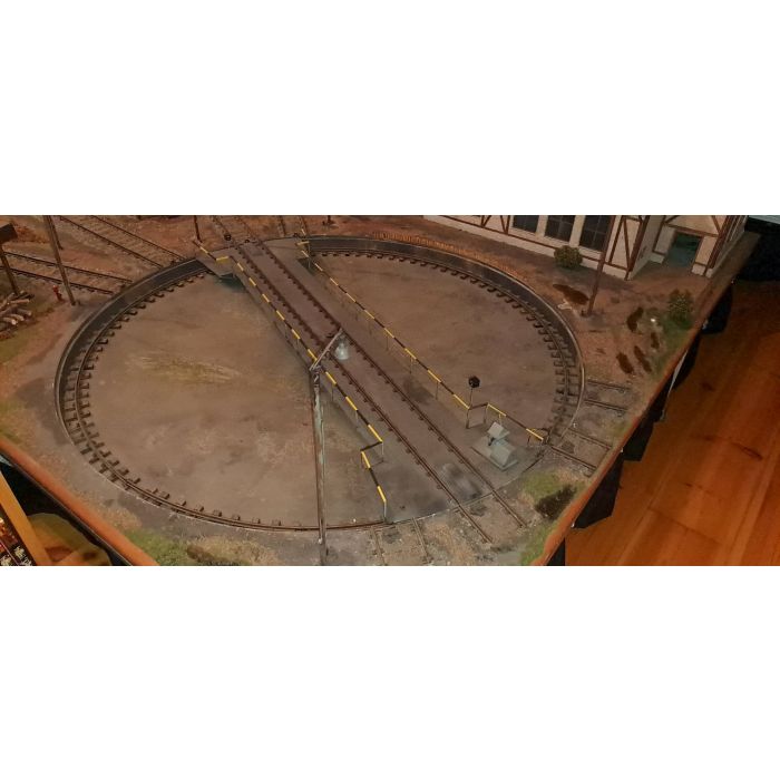 Spur II Bahnwerk Diorama Fa. BESIG fur u.a. MAGNUS