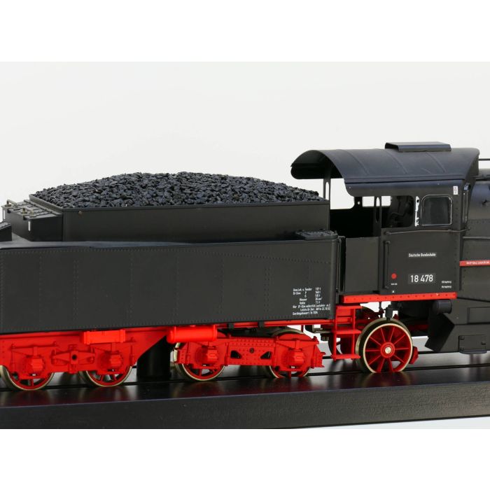 Märklin Maxi Spur 1 54561 Schwere Schleeptenderlokomotive DR 18 478 Vitrinemodel