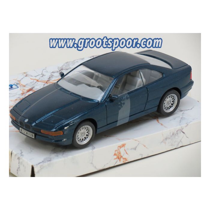 Classic Edition BMW 850i metalic blue 1:24
