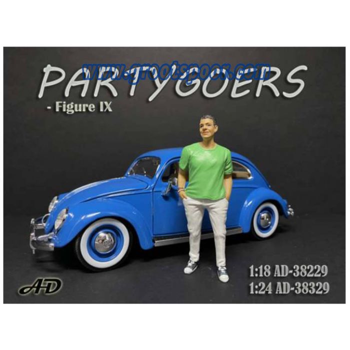GSDCCad 00038329 1/24 Partygoers figure #IX