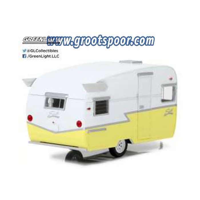 GSDCCgl 00018410A Shasta Airflyte 2015 *Hitch & Tow Trailers Series 1*, white/yellow
