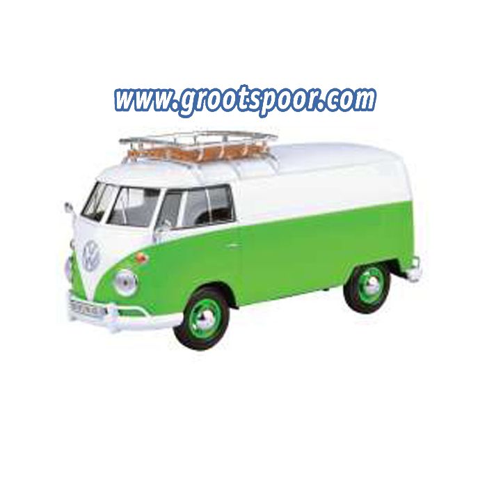 GSDCCmax 00079551 	 Volkswagen Type 2 (T1) Delivery Van with Roof Rack, green/white