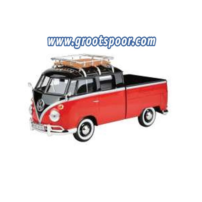 GSDCCmax 00079552 Volkswagen Type 2 (T1) Pickup with roof rack, 2-tone red/black with white wall tyres