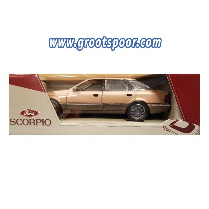 GSDCCsha 00015000bs 1/24 Ford Scorpio, brons