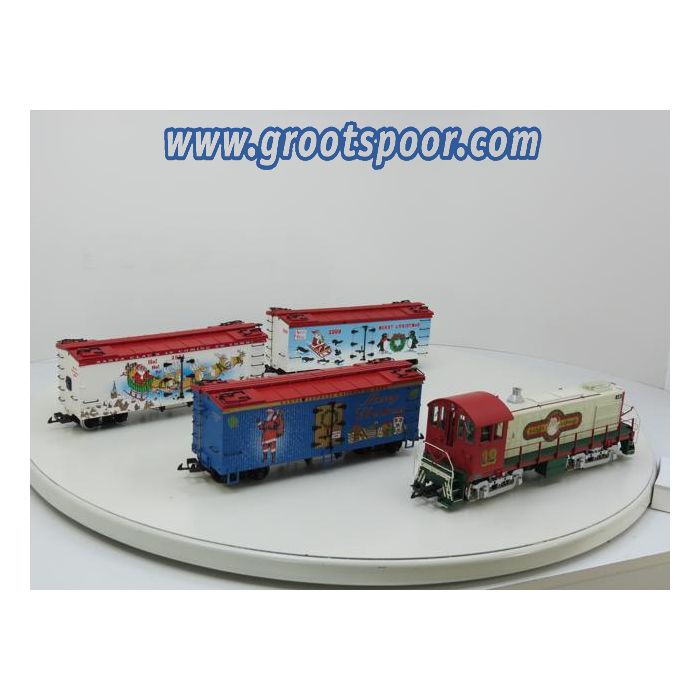 USA Trains Christmas set R22567, R13022, R13025, R13027