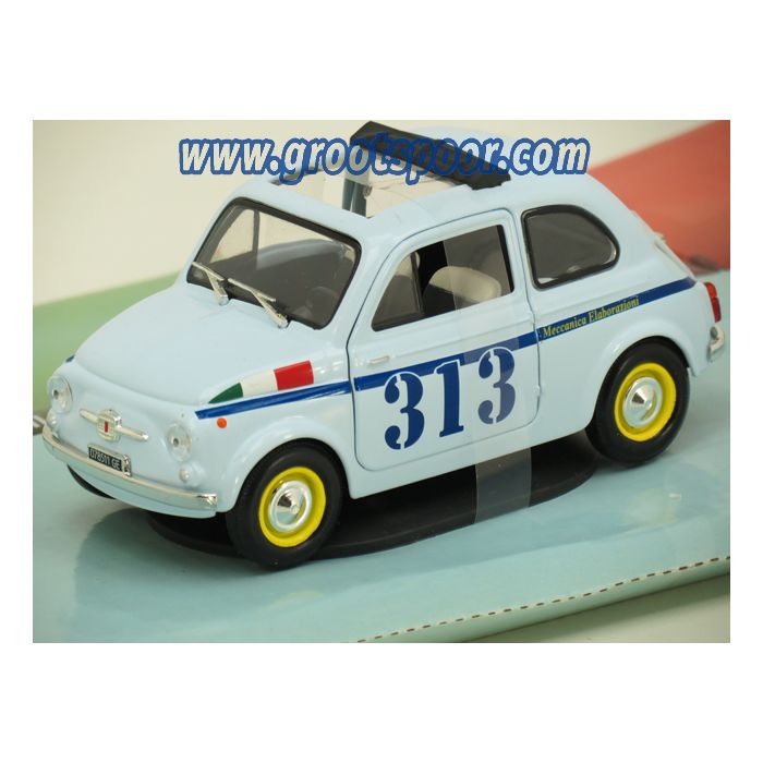Mondo Motors Fiat 500 1:24