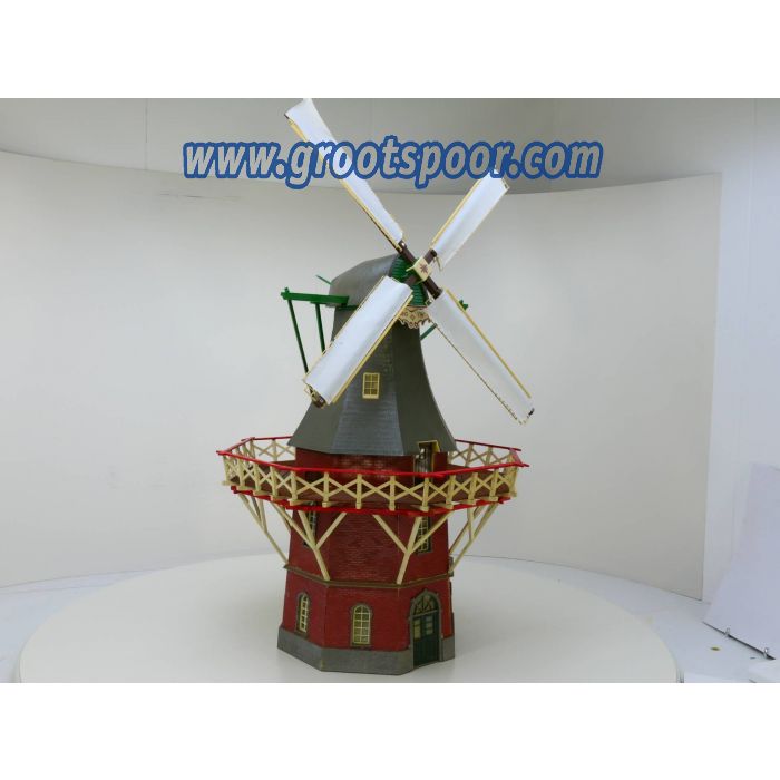 POLA 331701Große Windmühle Gebouwd model