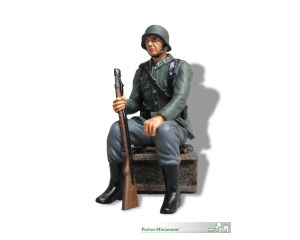 Prehm-miniaturen 500227 Deutscher Soldat sitzend
