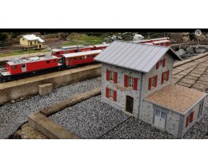 KOTSCH FURKA-Bahnhofes Gletsch von der Dampfbahn Furka Bergstrecke