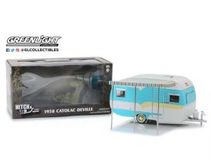 GSDCCgl 00018450A Catolac DeVille Travel Trailer *Hitch & Tow Trailers Series 5*, white/blue 1/24