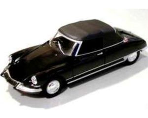 GSDCCwel 00022506Hbk 1/24 Citroen DS 19 Cabriolet with closed softtop, black