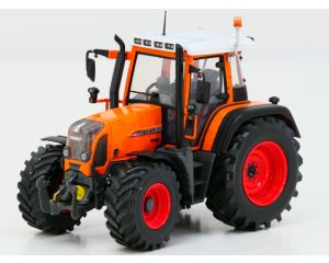 1:32 Fendt Sondermodell 415 Vario Kommunal Tractor