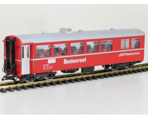 LGB 30680 RhB-Speisewagen WR 3815, Metallrader, Stromabnahme, Innenbeleuchtung, 8 Figuren