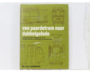 Set van 4 trampublicaties: boeken en TramFan Magazine #8886