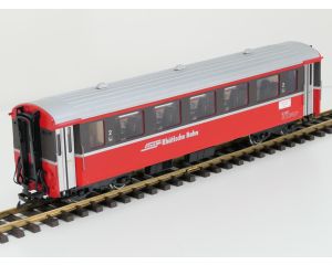 LGB 33670 RhB-Personenwagen B 2467 2. Klasse, Kugellager Achsen, Stromabnahme, Metallrader, Innenbeleuchtung