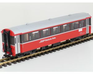 LGB 33670 RhB-Personenwagen B 2467 2. Klasse, Kugellager Achsen, Stromabnahme, Metallrader, Innenbeleuchtung
