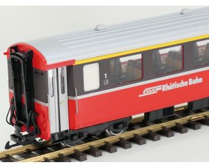 LGB 3067 Rhb-Personenwagen A 1272 1. Klasse, Kugellager Achsen, Stromabnahme, Metallrader, Innenbeleuchtung