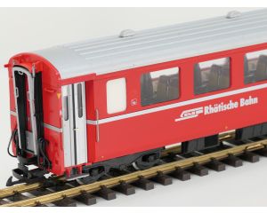 LGB 34670 Rhb-Personenwagen 1. Klasse, 4 st Kugellager Achsen, Stromabnahme, Innenbeleuchtung