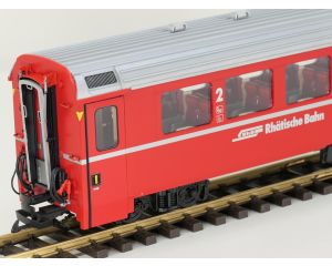 LGB 30510 RhB-Pers. Wag. EW IV, 2.Kl B 2495, 4 st Kugellager Achsen, Stromabnahme, Innenbeleuchtung