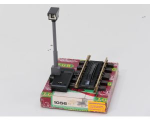 LGB 10560 Elektrisches Entkupplungsgleis, 150 mm