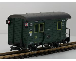 LGB 32190 Bagage/postwagon met metalen wielen en kogellagers. Inclusief sluit- en binnenverlichting