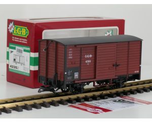 LGB 42352 Bruine goederenwagon met diesel geluid