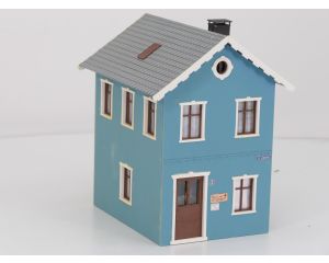 PIKO 62066 Praxis Dr. Lang gebouwd model