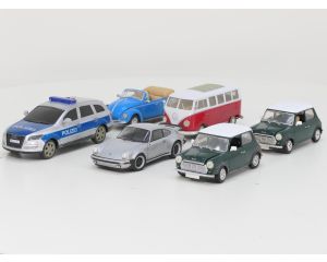 Schaal 1:24 diverse auto's set 3 #9385