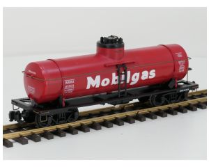 Aristo Craft 41303 Mobilgas Single Dome Tank Car