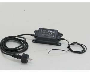 PIKO 35005 G-Schaltnetzteil 230/22V DC,36 VA, IP 67
