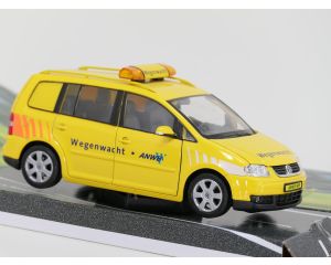 Schaal 1:24 Welly ANWB Wegenwachtauto VW Touran