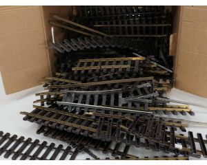 Doos 3 Rest en snijstukken Messing Rails 13,4 Kg