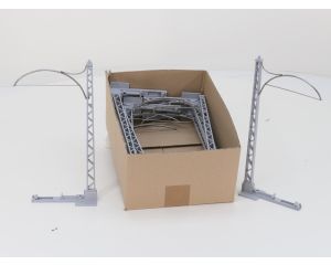 LGB 6000 / 6400 / 56400 Doos 12 x Standard-Oberleitungsmast