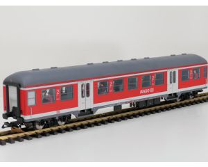 PIKO 37628 Nahverkehrswagen 50 80 22-34 092-3 Bnrz 2. Kl. Regio DB, Kugellagerachsen, Innenbeleuchtung, Energiespeicher, 14 Figuren                                             