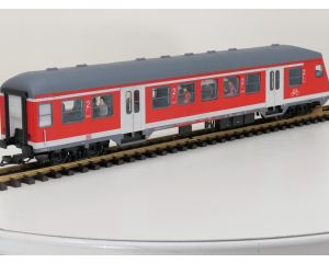 PIKO 37635 G-Steuerwagen 50 80 80-33 619-3 Bndzf DB, Kugellagerachsen, Innenbeleuchtung, Energiespeicher, 15 Figuren