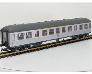 PIKO 37630 G-Nahverkehrswg. ABnb 1./2. Klasse DB Kugellagerachsen, Innenbeleuchtung, Energiespeicher, 14 Figuren