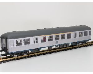PIKO 37630 G-Nahverkehrswg. ABnb 1./2. Klasse DB Kugellagerachsen, Innenbeleuchtung, Energiespeicher, 14 Figuren