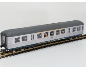 PIKO 37630 G-Nahverkehrswg. ABnb 1./2. Klasse DB Kugellagerachsen, Innenbeleuchtung, Energiespeicher, 17 Figuren