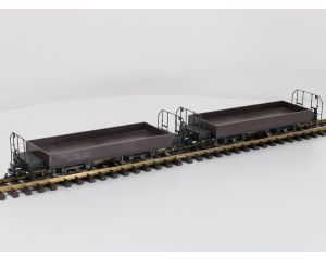 TRAINLINE45 3050101 Set 2x Niederbordwagen Braun Mit Drehgestell Sächsische-Bauart (DR), Metallrader