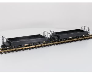 TRAINLINE45 3050101 Set 2x Niederbordwagen Schwartz Mit Drehgestell Sächsische-Bauart (DR), Metallrader