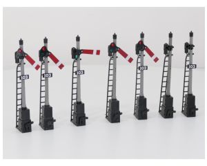 Set 5x LGB 51960 MAST ohne Antrieb. + 2 Einzelmasten fur Ersatzteile.