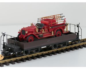 TRAINLINE45 3050100 Niederbordwagen Braun Mit Drehgestell Sächsische-Bauart (DR), Yat Ming Maxim C2 Fire Engine 1923 – Red (1/24)Metallrader