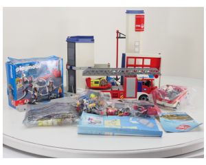 Playmobil 4819 Brandweerkazerne met 4820 4822 4824 4825 5366 VVP #9917