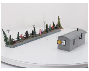 POLA 330895 Haltepunkt Hammerstein mit gestaltetem Bahnsteig, gebautes Modell