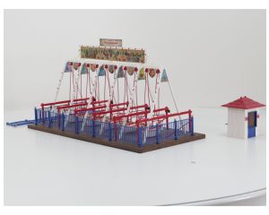 POLA 331876 Schiffschaukel Gebouwd model