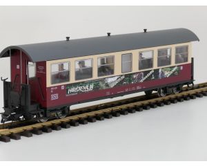 TRAINLINE45 3530749 HSB Personenwagen 900-439, "Harzdrenalin", 13 Figuren, Innenbeleuchtung, Metallrader, Energiespeicher, #817