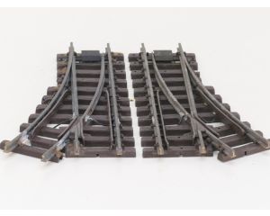 LGB Wisselset R1 1x Links & 1x Rechts ( 12000 & 12100 ). Zonder aandrijving / Railverbinders