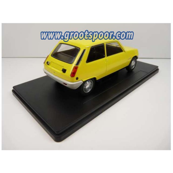 GSDCCmag 00024Re5 1/24 1972 Renault R5, yellow