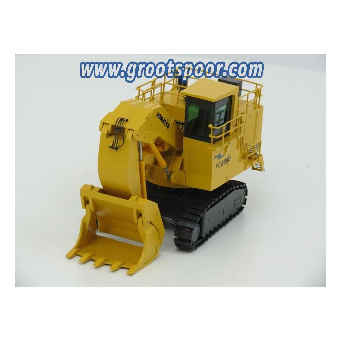 NZG 6131 Komatsu PC 3000 Hochlöffelbagger 1:50 | grootspoor.com
