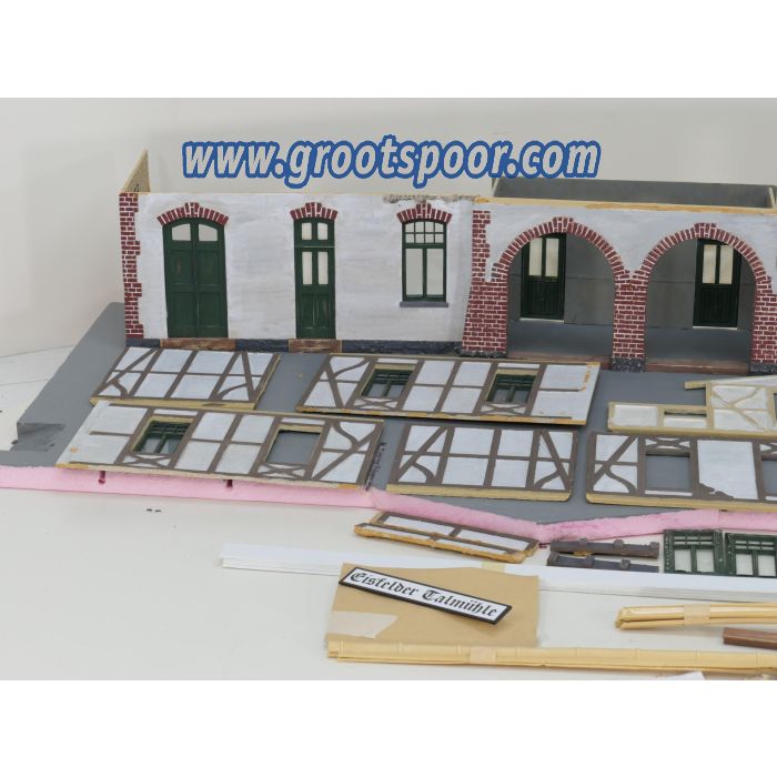 Bahnhof Eisfelder Talmuhle der DR / HSB, Relief Bausatz Bahnhof - sku: 20250207053947 - Used - Like new - Photo 2